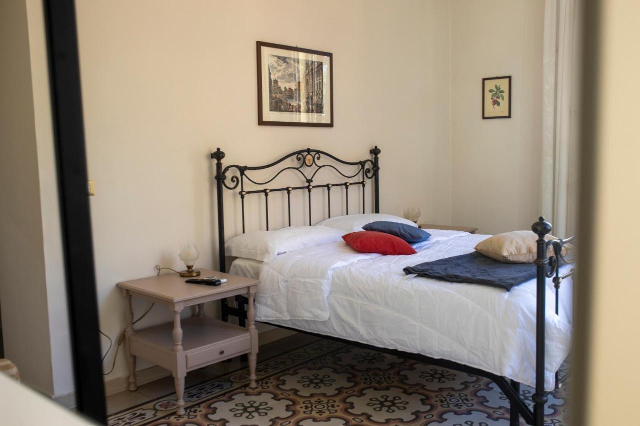 Il Palazzo - Luxury Home & Event Cosenza Exterior foto